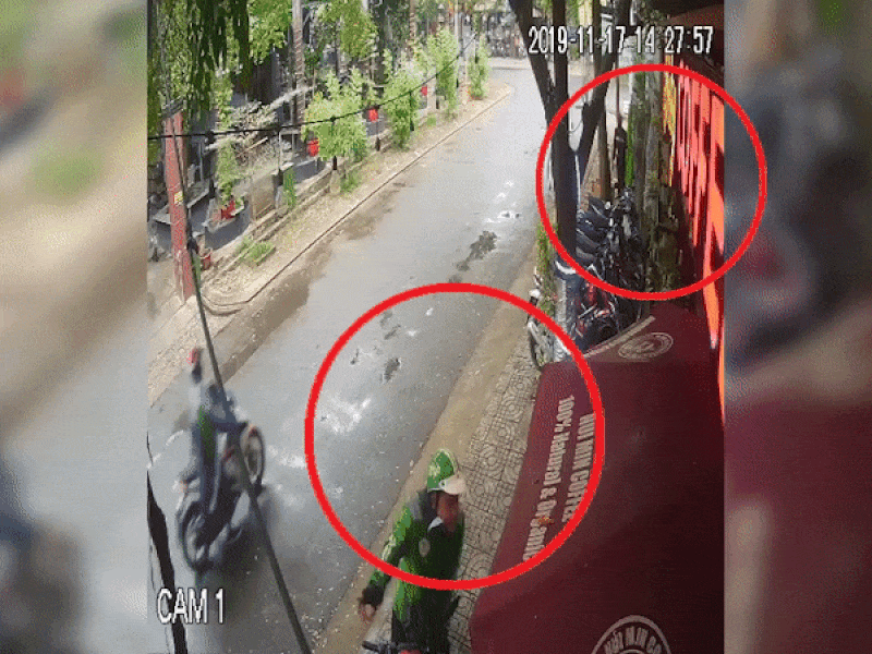 Video: Mặc áo Grab, dàn cảnh hỏi đường để trộm xe máy