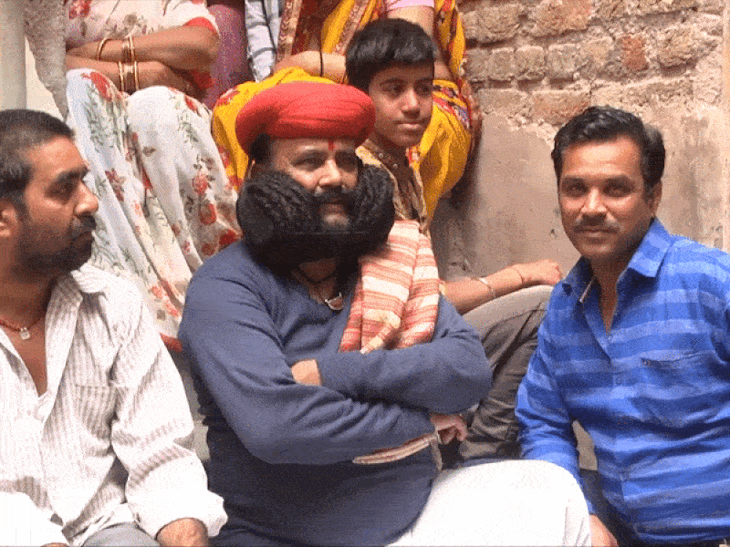 Người đàn ông có bộ ria dài nhất thế giới