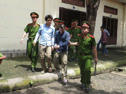 Cướp 100.000 đồng, một người chết ảnh 2 Cướp 100.000 đồng, một người chết ảnh 2