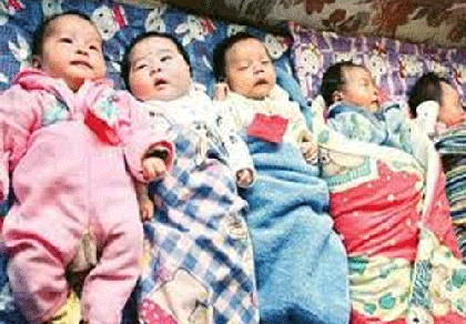 "Mẹ mìn" buôn lậu 223 trẻ sơ sinh lãnh án tử ảnh 1