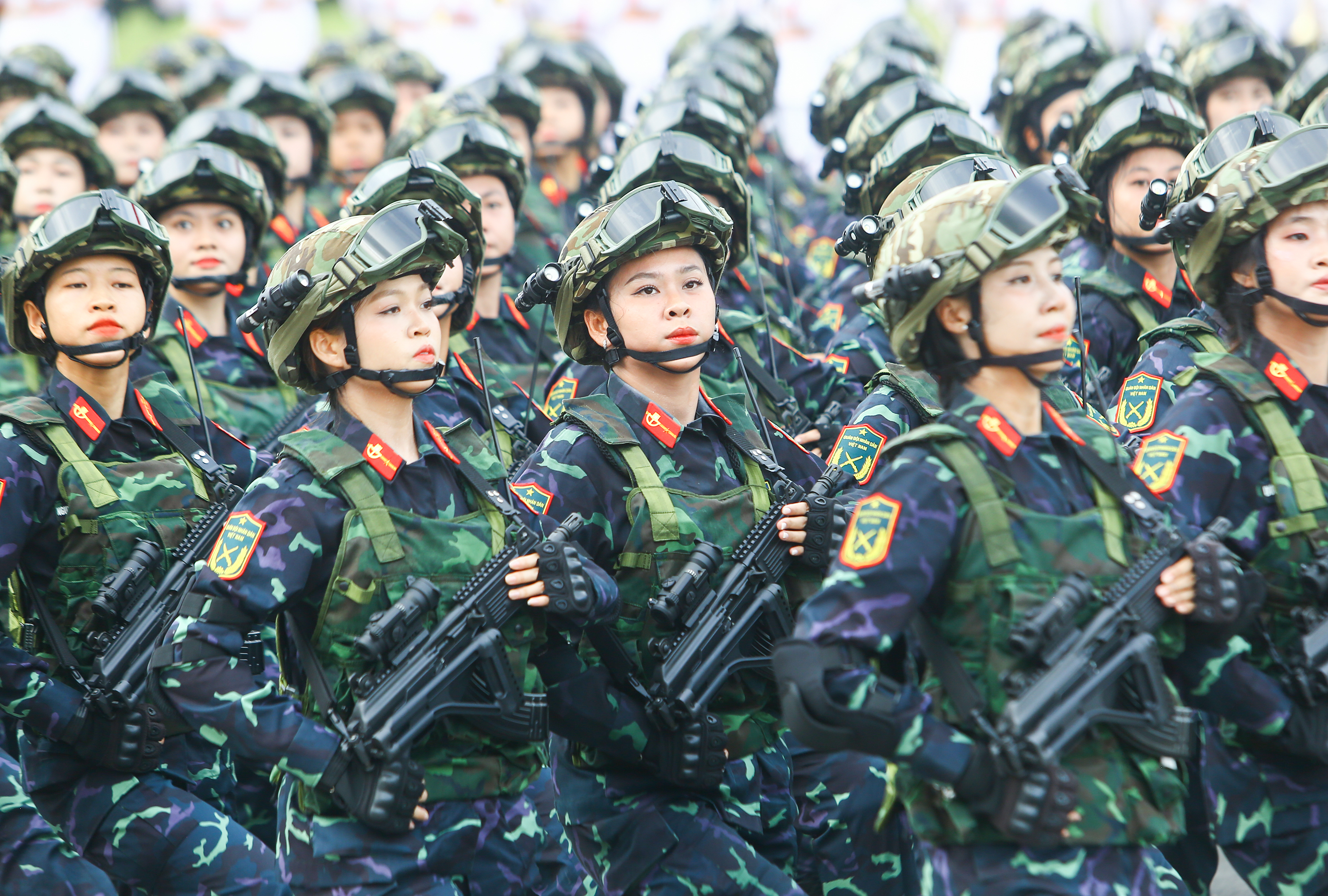 16.000 chiến sĩ lực lượng vũ trang tổng hợp luyện lần 3, sẵn sàng cho nhiệm vụ A80 