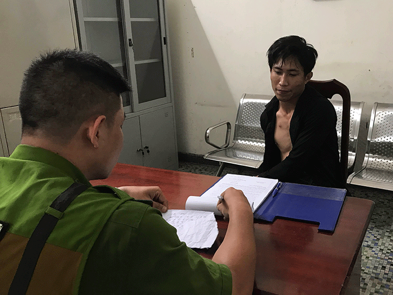 Vừa mãn hạn 7 năm tù, tiếp tục đi cướp giật