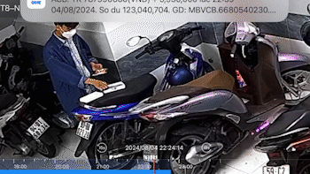 Bán iPhone 15 ProMax, sơ sểnh vài giây đã bị tráo thành điện thoại mô hình