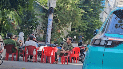 Cháy nhà 1 trệt 3 lầu ở Quận 6, nhiều người chạy thoát kịp