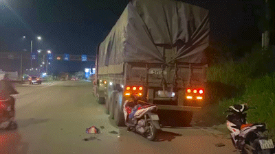 Đồng Nai: Tông thẳng đuôi container trên Quốc lộ 51, 1 người nguy kịch