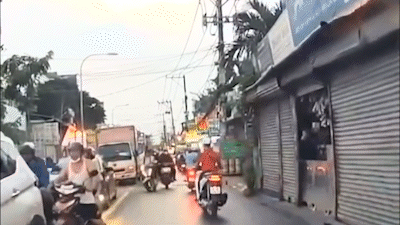 Nhóm người ép xe, đánh học sinh giữa đường ở Quận 12 là ai