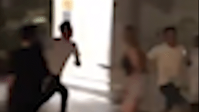 Xác minh vụ người của xe Bentley và xe 7 chỗ xô xát ở phường Bến Thành