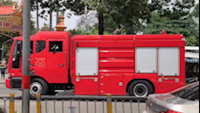 Cháy nhà trong hẻm nhỏ gần cầu vượt Cây Gõ khiến nhiều người hoảng loạn