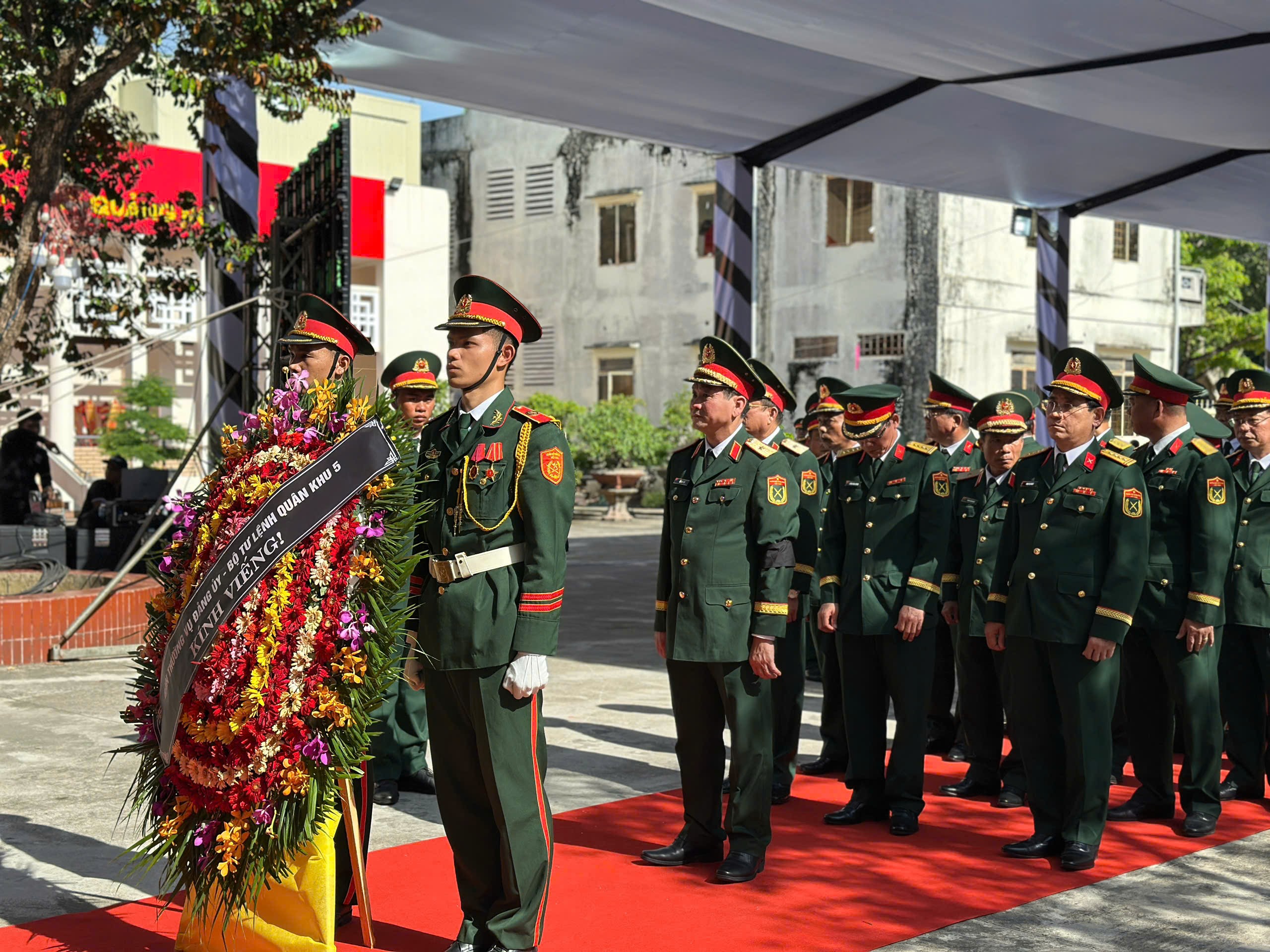 Lễ viếng nguyên Chủ tịch nước Trần Đức Lương tại quê nhà Quảng Ngãi