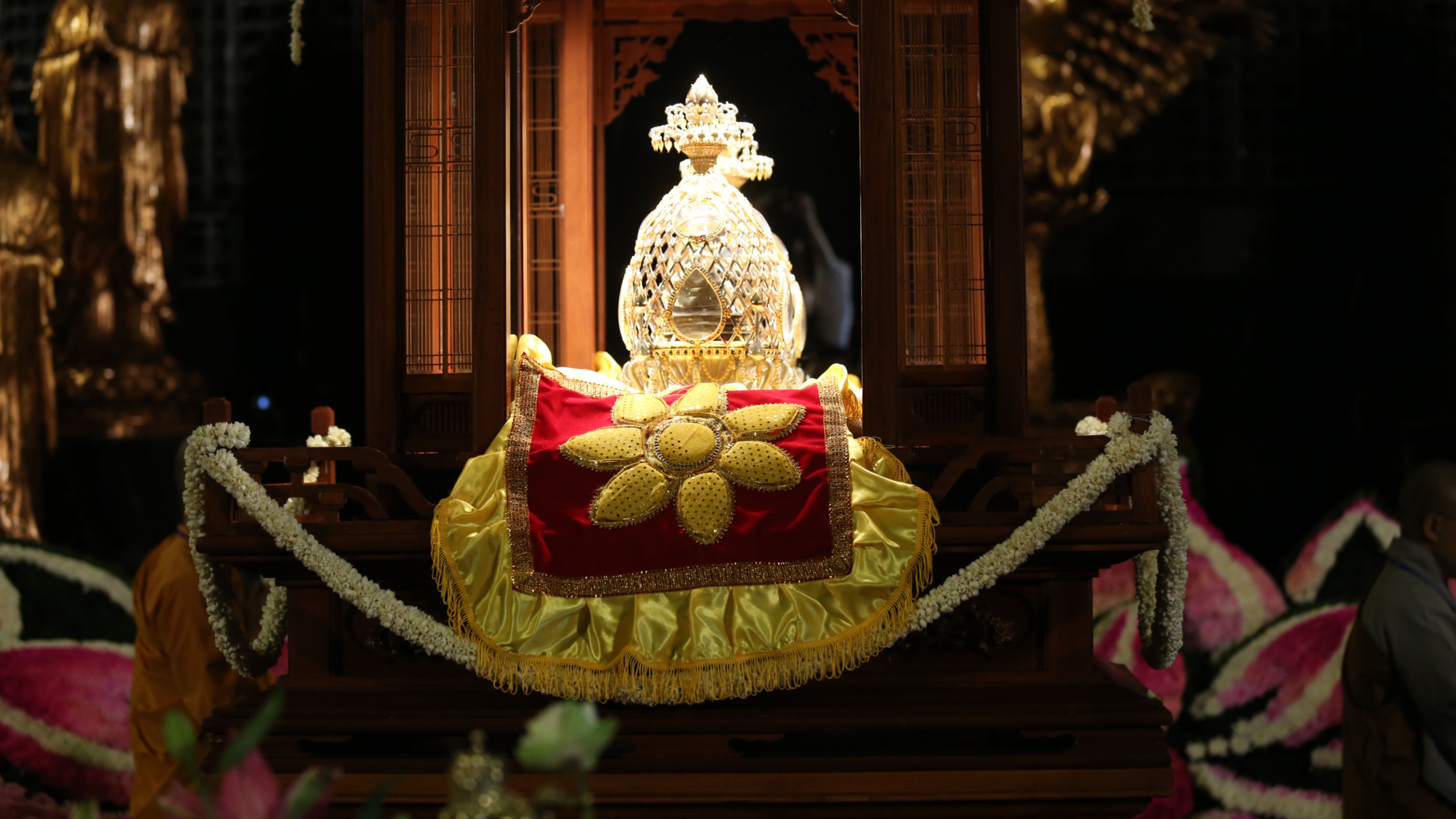 Chùm ảnh cung rước xá lợi Đức Phật về núi Bà Đen