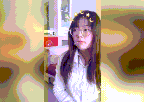 Video: Choáng với cô gái thổi bong bóng như cá