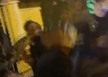 Mỹ: Bầu cử chưa xong đã có biểu tình, ẩu đả trước Nhà Trắng