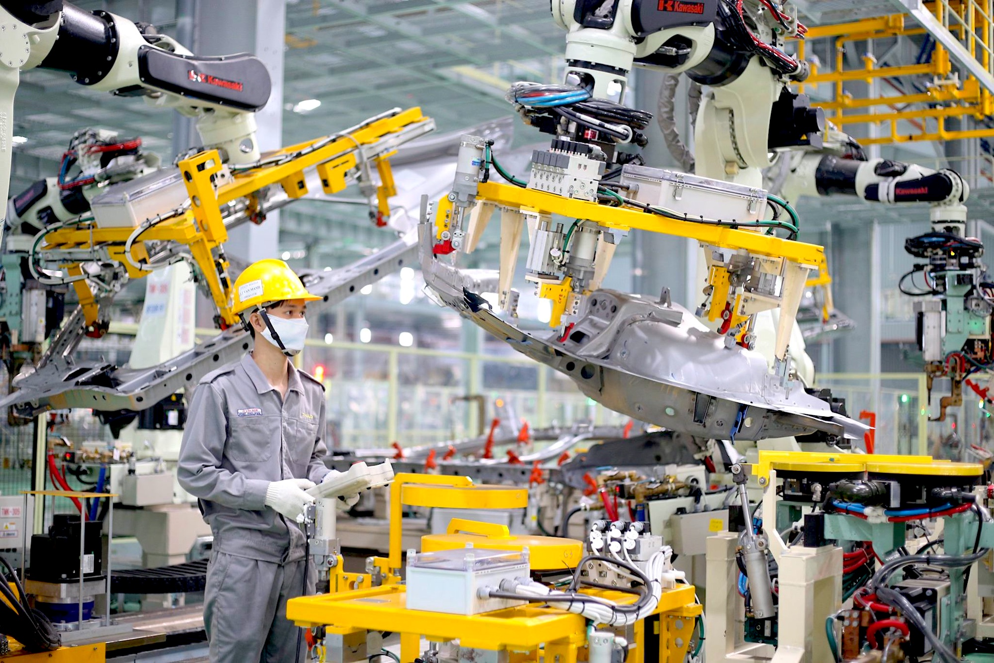 Bệ phóng để bứt tốc mạnh mẽ đạt tăng trưởng kinh tế hai con số bền vững