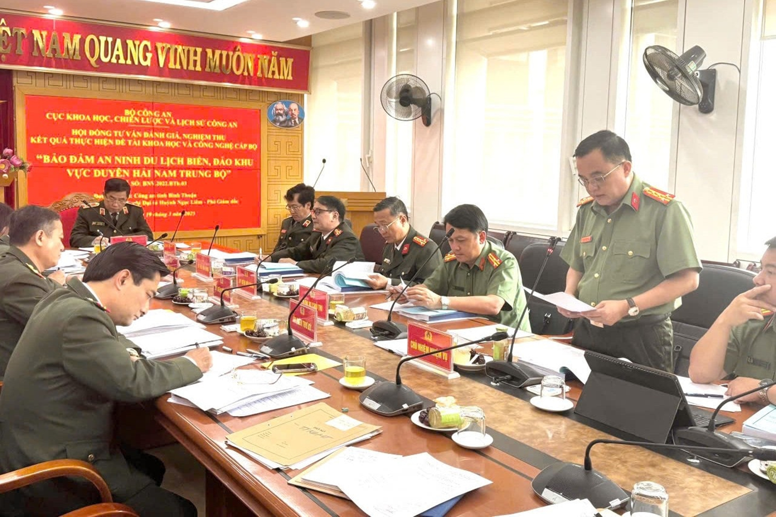 Đại tá Huỳnh Ngọc Liêm: Từ khắc tinh tội phạm đến kỳ vọng nơi nghị trường