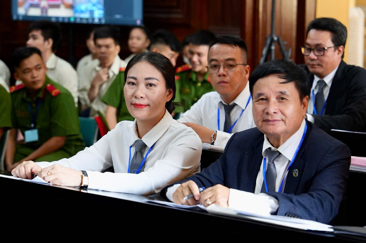 Rào cản của luật sư trong nước với các thương vụ tài chính lớn tại Việt Nam