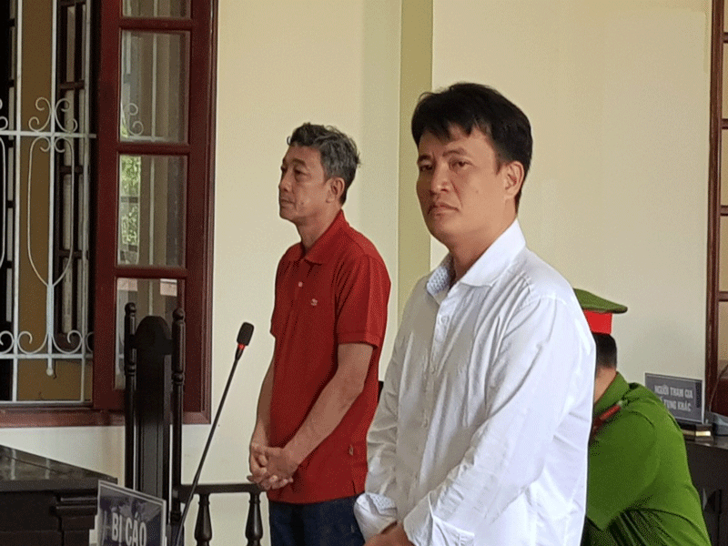 Quay clip, tống tiền CSGT 250 triệu đồng