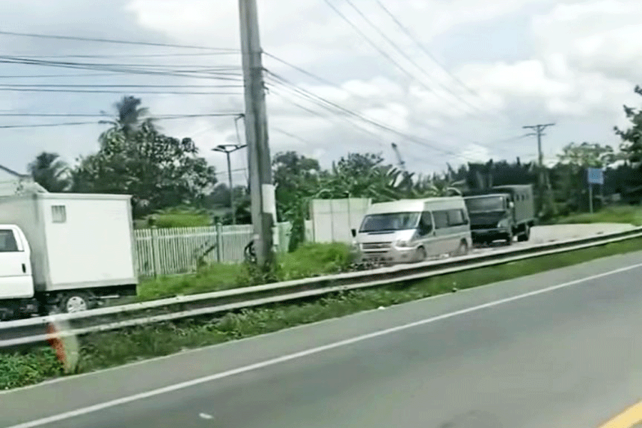 Khu vực mà cơ quan điều tra tiến hành khám xét nơi ở của đối tượng có liên quan