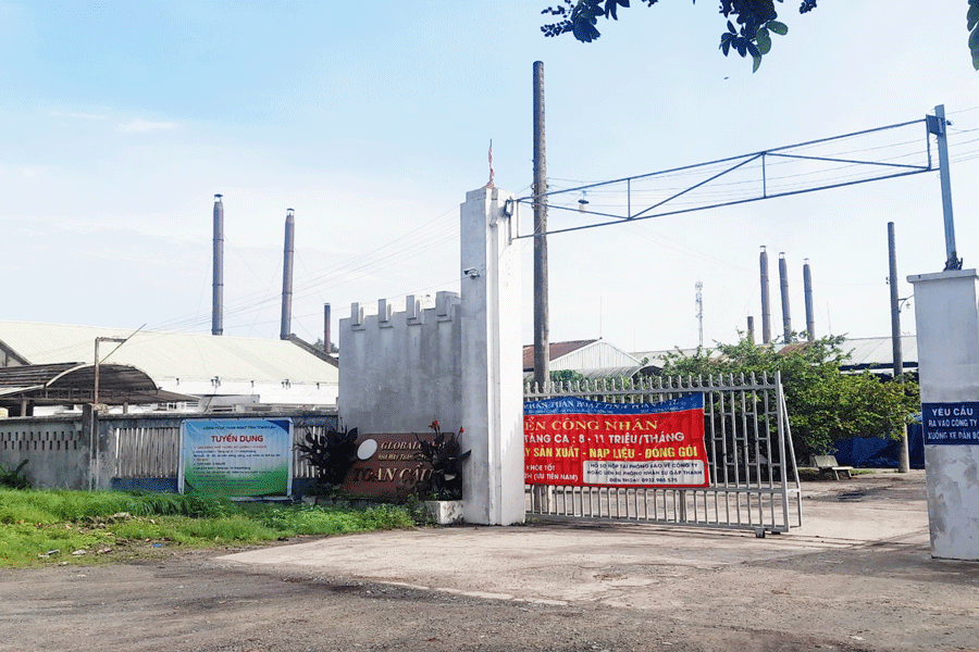 Đình chỉ hoạt động 6 tháng công ty than hoạt tính xả khói bụi gây ô nhiễm 