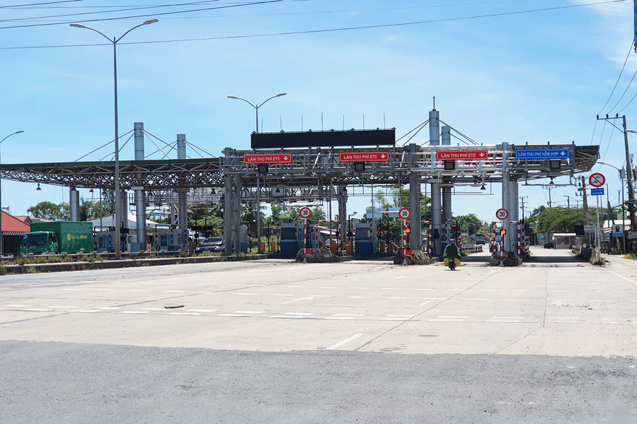 Mức phí qua 2 trạm thu phí dự án BOT Cai Lậy thấp nhất 14.000 đồng/lượt, cao nhất 137.000 đồng/lượt