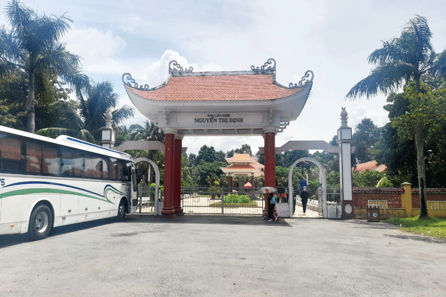 Khu lưu niệm Nguyễn Thị Định tại xã Lương Hòa, huyện Giồng Trôm ngày nay. Ảnh: Đ.HÀ