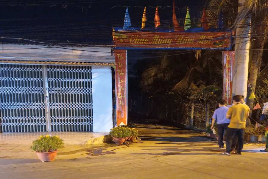 Đâm vợ trọng thương rồi tự sát chiều mùng 5 tết