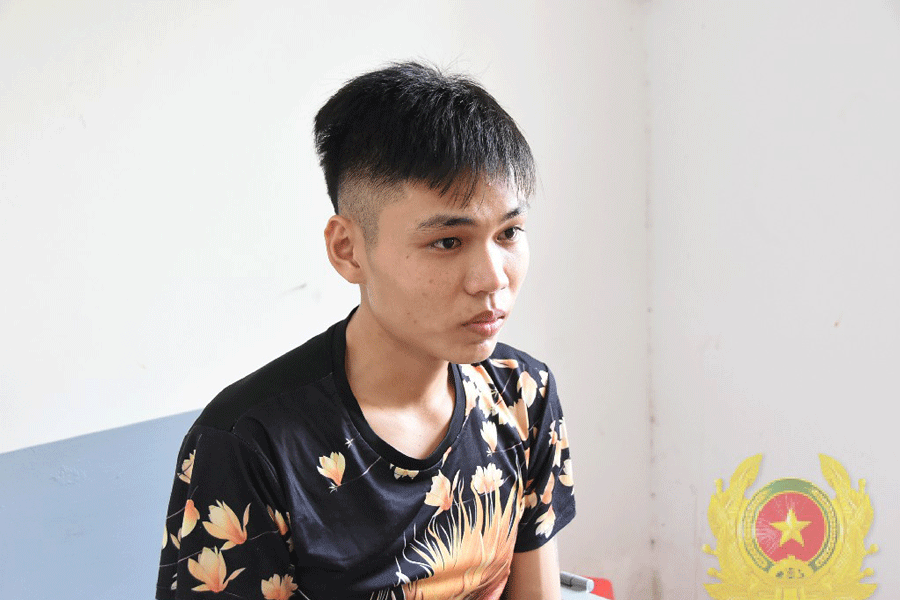 Đối tượng Nguyễn Quốc Bảo tại cơ quan công an. Ảnh: Công an Tiền Giang (nguồn: congan.tiengiang.gov.vn)