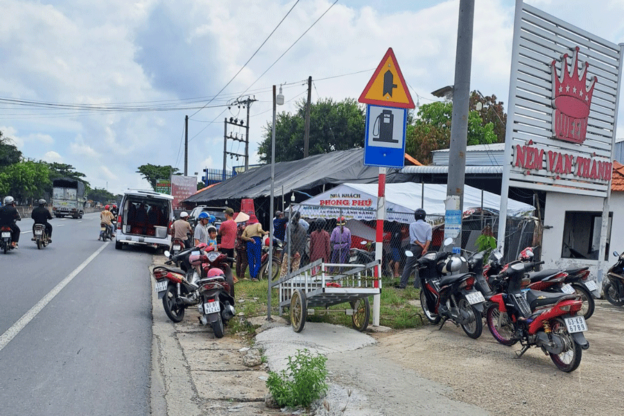 Chủ quán cà phê bị sát hại khi vây bắt kẻ trộm 