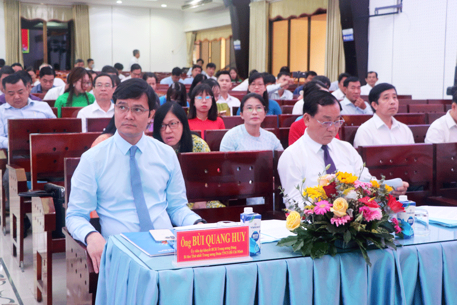 Các đại biểu dự hội nghị. Ảnh: PV