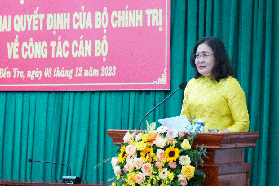 Bộ Chính trị phân công bà Hồ Thị Hoàng Yến giữ chức Quyền Bí thư Tỉnh ủy Bến Tre