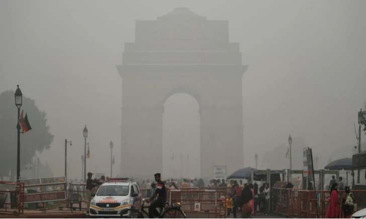 Mức độ ô nhiễm ở Ấn Độ giảm rõ rệt sau 5 tuần phong tỏa toàn quốc. Ảnh: CNN 1