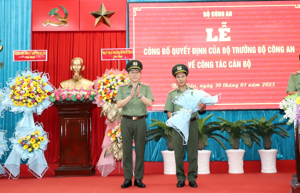Đại tá Hồ Việt Triều làm Giám đốc Công an tỉnh Bạc Liêu ảnh 2