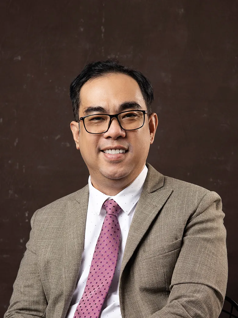 TS NGUYỄN VĂN THĂNG LONG 12-p12-13-chuyende-NguyenVanThangLong.jpg