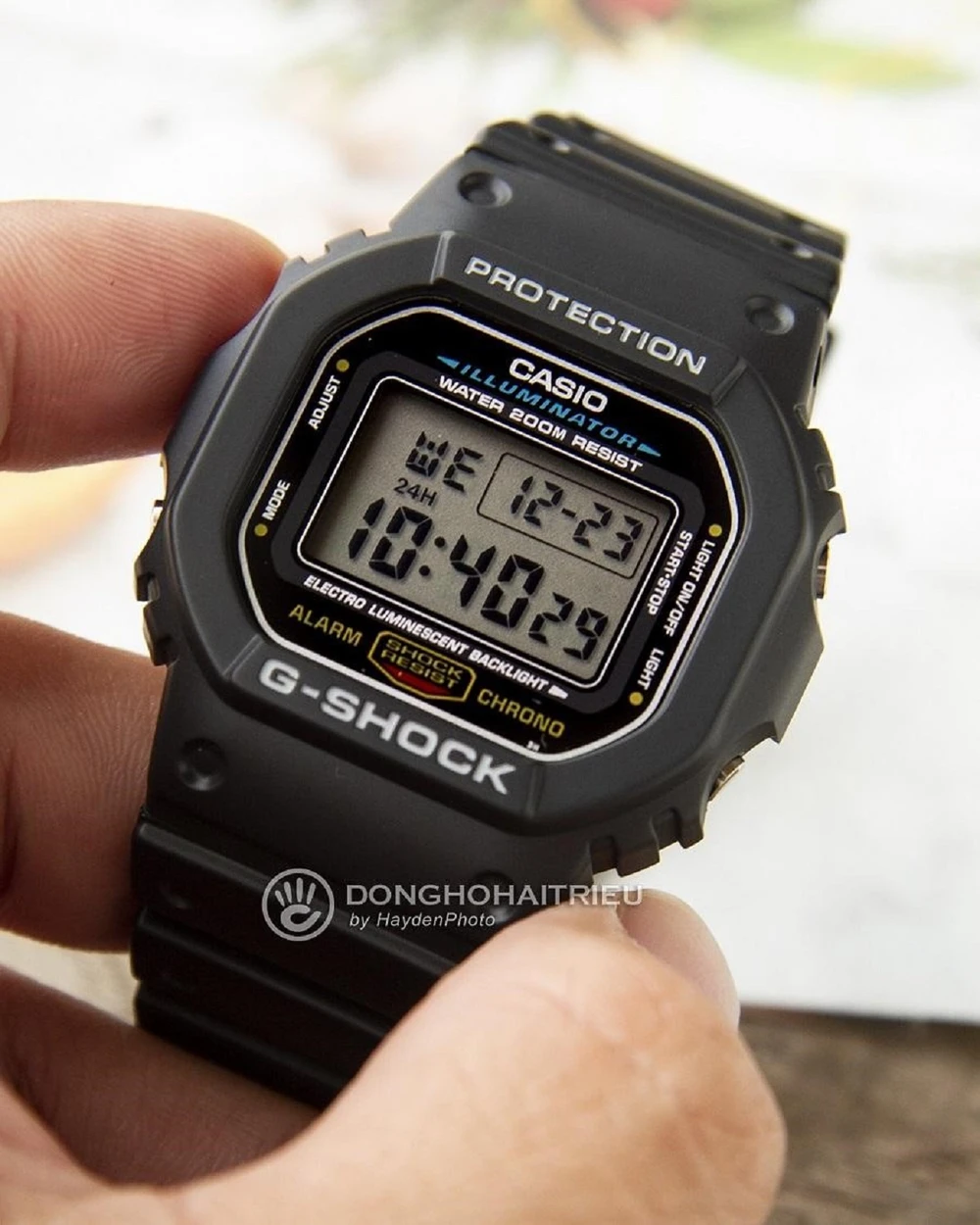 Đồng hồ nước G-Shock resist 20bar DW-5600E-1VDF