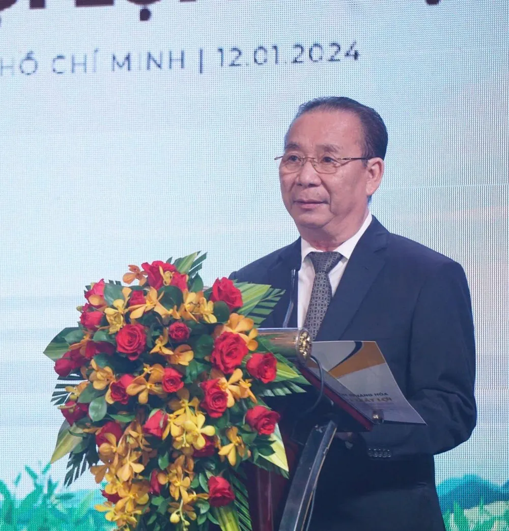 11-p23-phamhaitung.jpg