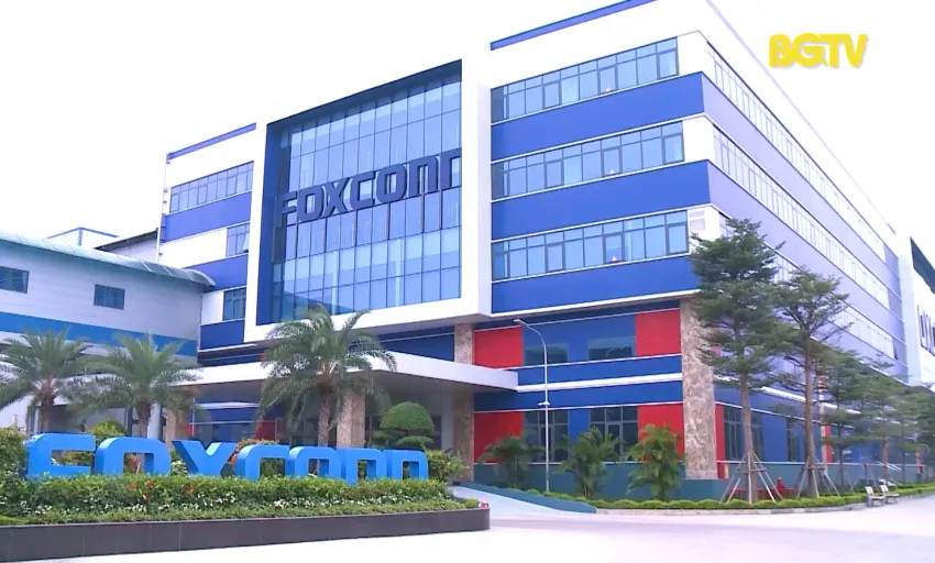 Nhà máy của tập đoàn Foxconn (Đài Loan) có vốn đầu tư lớn nhất tại Bắc Giang Ảnh: Bắc Giang TV Dòng vốn đầu tư công nghệ Đài Loan và Hàn Quốc sẽ vào mạnh Việt Nam
