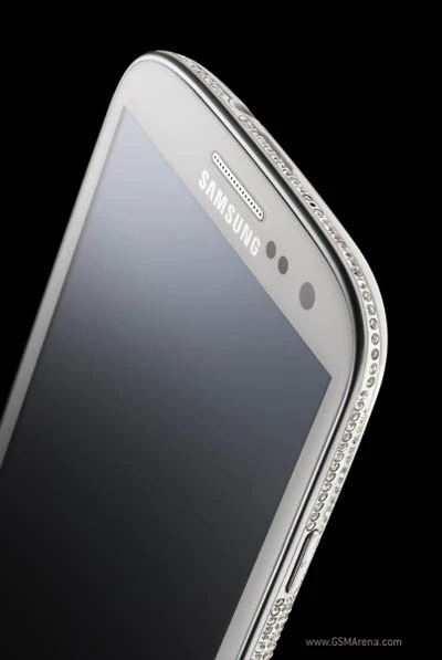 Tận đôi mắt chiêm ngưỡng và ngắm nhìn Galaxy S3 giá chỉ 70 triệu đồng hình họa 3
