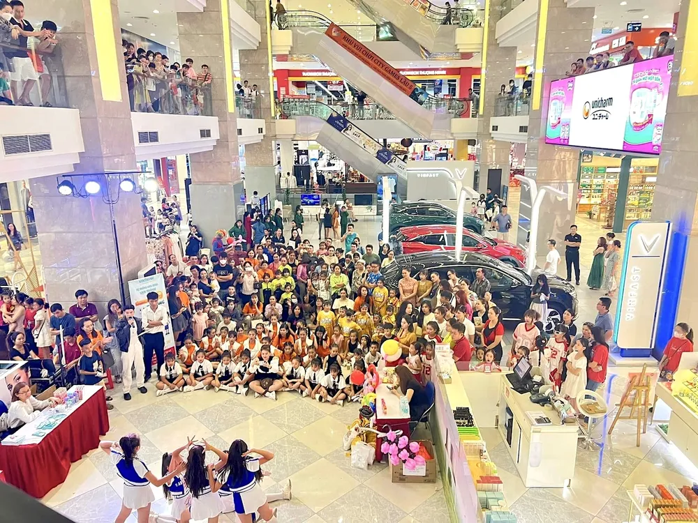 Các trung tâm thương mại quy mô lớn, đại siêu thị ngày càng được phát triển phổ biến tại Việt Nam. Ảnh: QH dai-sieu-thi.jpg