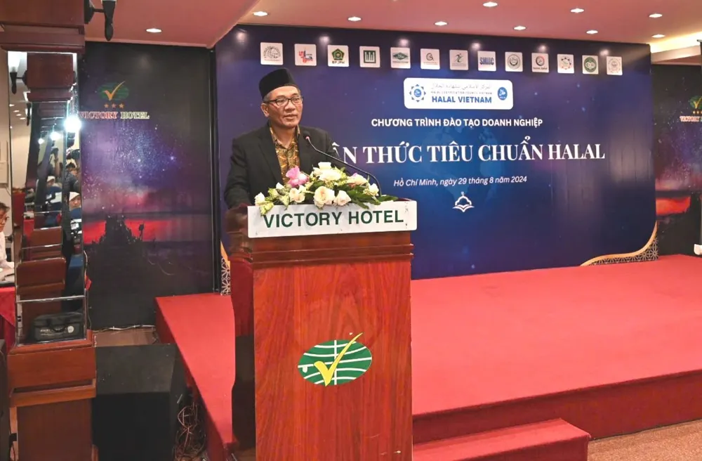 Ông Abbas, Chủ tịch Halal Việt Nam. ẢNH: HỒNG NHẬT các nước hồi giáo