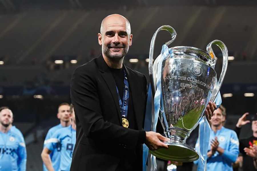 Pep Guardiola sẽ tăng cường lực lượng để nối dài vinh quang ở Man City. ẢNH: GETTY