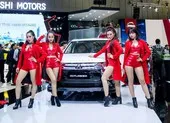 Quy định mới nhất về doanh nghiệp nhập khẩu ô tô ảnh 2 Tháng tết, mỗi ngày có khoảng 155 chiếc ô tô nhập khẩu vào VN