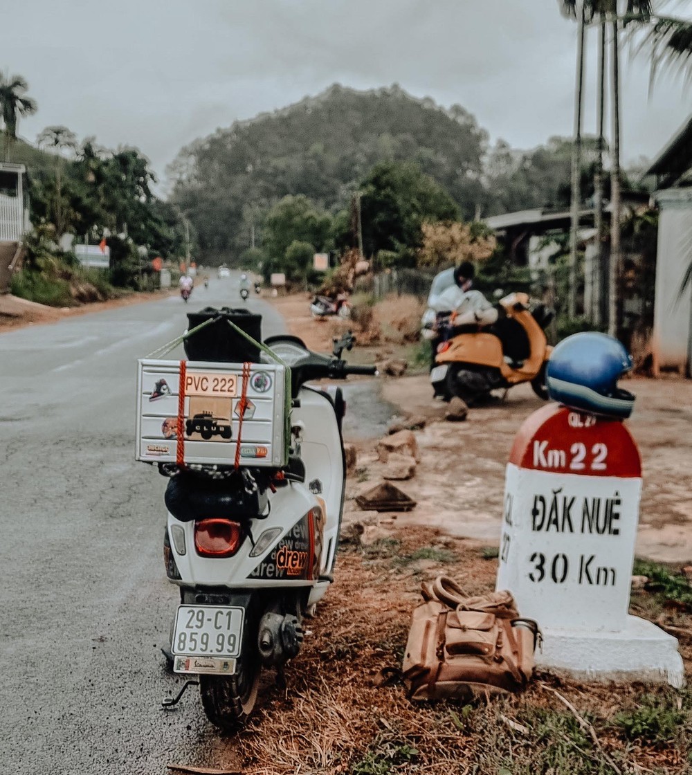 Cung đường Tây Nguyên được mệnh danh là &quot;bao khó&quot; cho dân phượt.