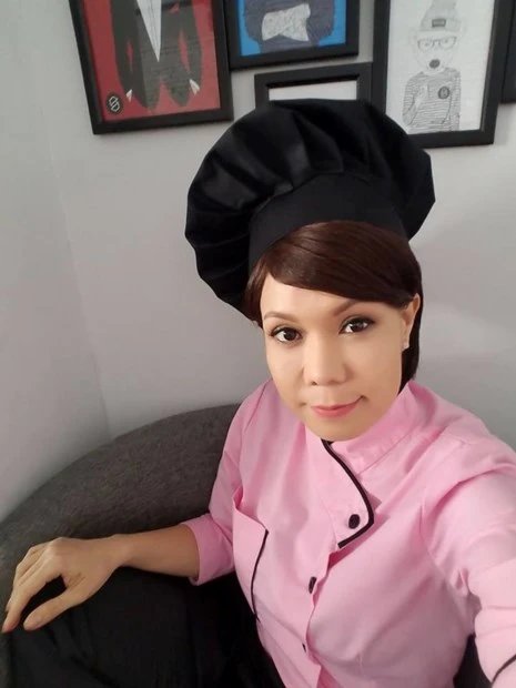 Nghệ sĩ trẻ và những lần 'vạ miệng' với thế hệ trước ảnh 8 Việt Hương xin lỗi vụ Hương Lan bỏ đám cưới ra về - ảnh 1