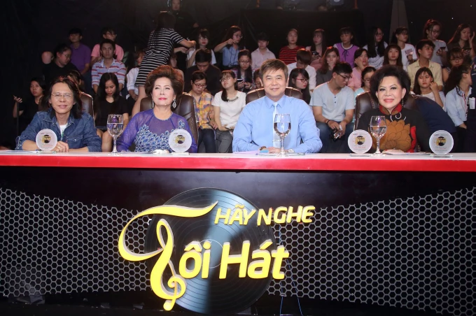 Hãy nghe tôi hát: Phương Trinh Jolie quyết giành quán quân với tiết mục... ma quái