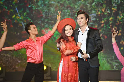 Phương Trinh Jolie bật khóc khi đăng quang 'Hãy nghe tôi hát 2017' - ảnh 3