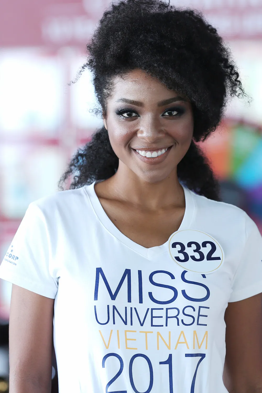 Hoang Thuy vao ban ket Hoa hau Hoan vu Viet Nam 2017 hinh anh 4