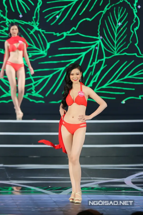 Ngắm 19 người đẹp miền Nam vào chung kết Hoa hậu Việt Nam 2018 ảnh 6 VÅ© Hoà ng Thảo Quyên 21 tuá»i, cao 17m, ba vòng có sá» Äo 78 - 59 - 87.