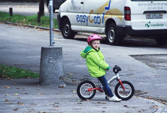 Vẻ đẹp con người giữa sắc thu châu Âu ảnh 24