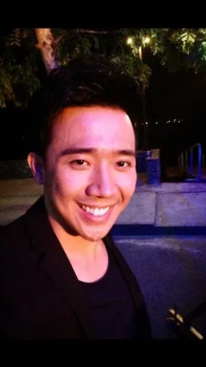 Hình ảnh: Đón giao thừa tại Cần Thơ. Chúc mừng năm mới nha pà kon!!!!! Tiền đầy túi, tình đầy tim!!!! Mọi may mắn sẽ lao thẳng vô mặt chúng ta!!!!!! Happy lát nữa new year!!!!!!