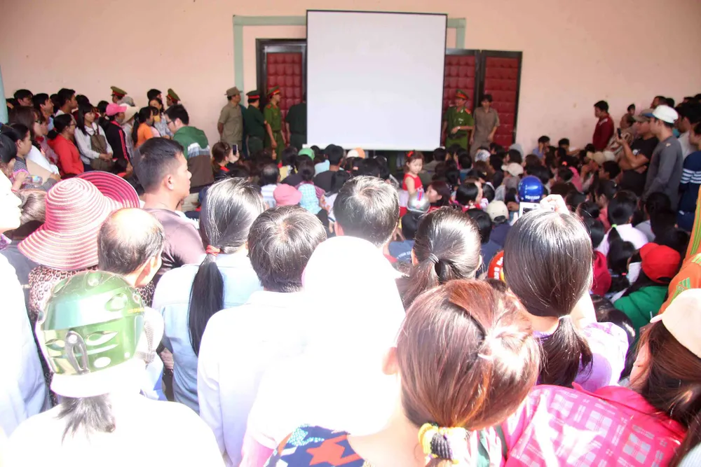 Toàn cảnh vụ xử hai bảo mẫu hành hạ trẻ em qua ảnh ảnh 8 Toàn cảnh vụ xử hai bảo mẫu hành hạ trẻ em qua ảnh ảnh 8