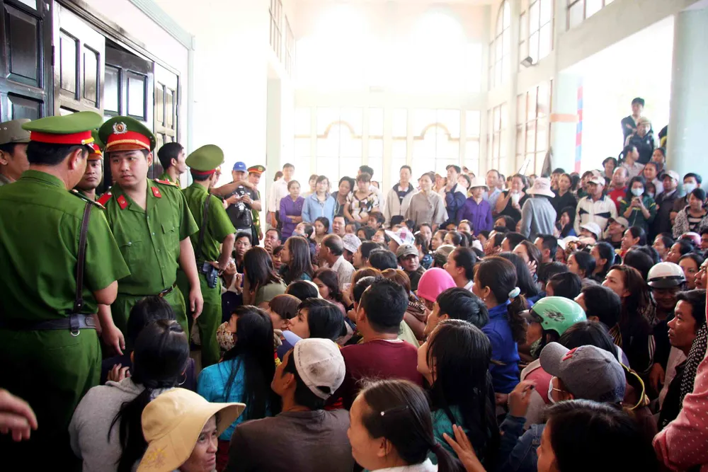 Toàn cảnh vụ xử hai bảo mẫu hành hạ trẻ em qua ảnh ảnh 2